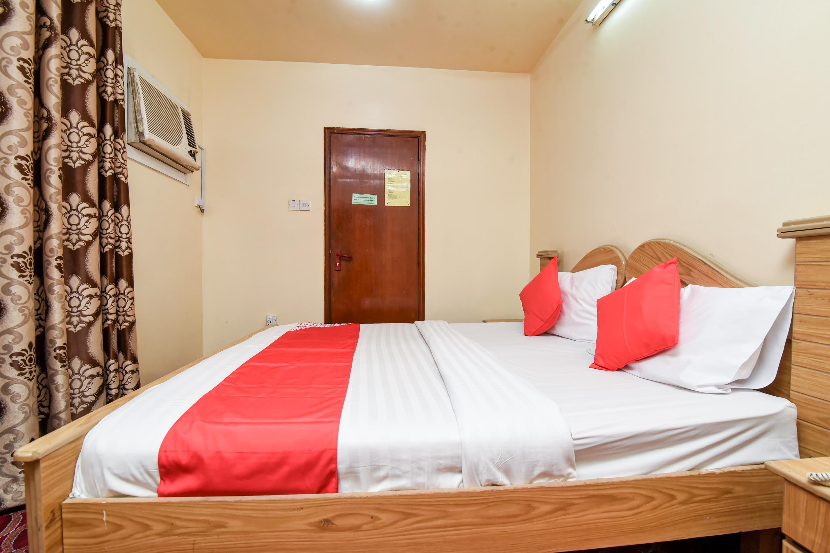 Oyo 157 Al Khaima Hotel Dubai Bagian luar foto