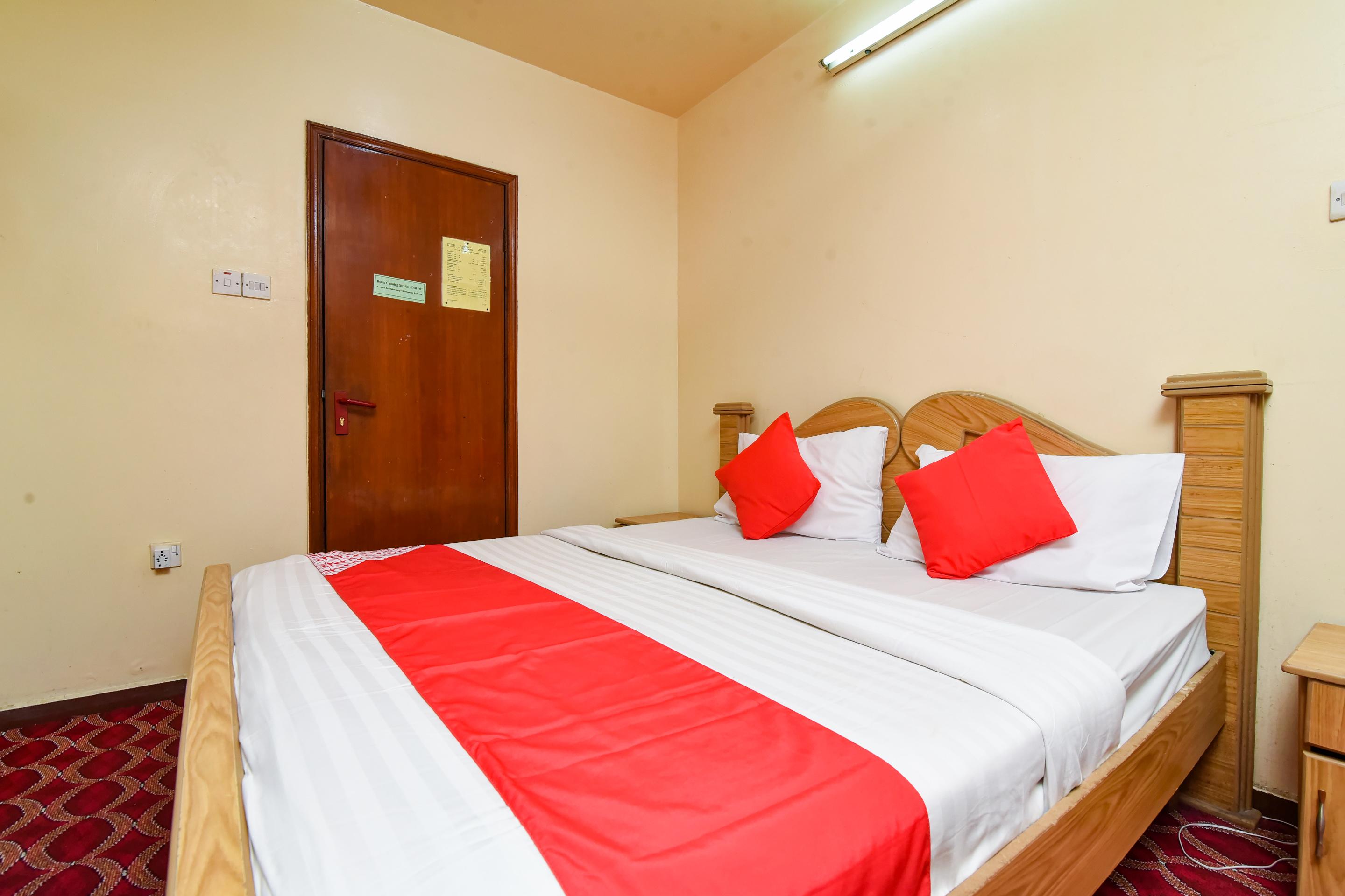 Oyo 157 Al Khaima Hotel Dubai Bagian luar foto