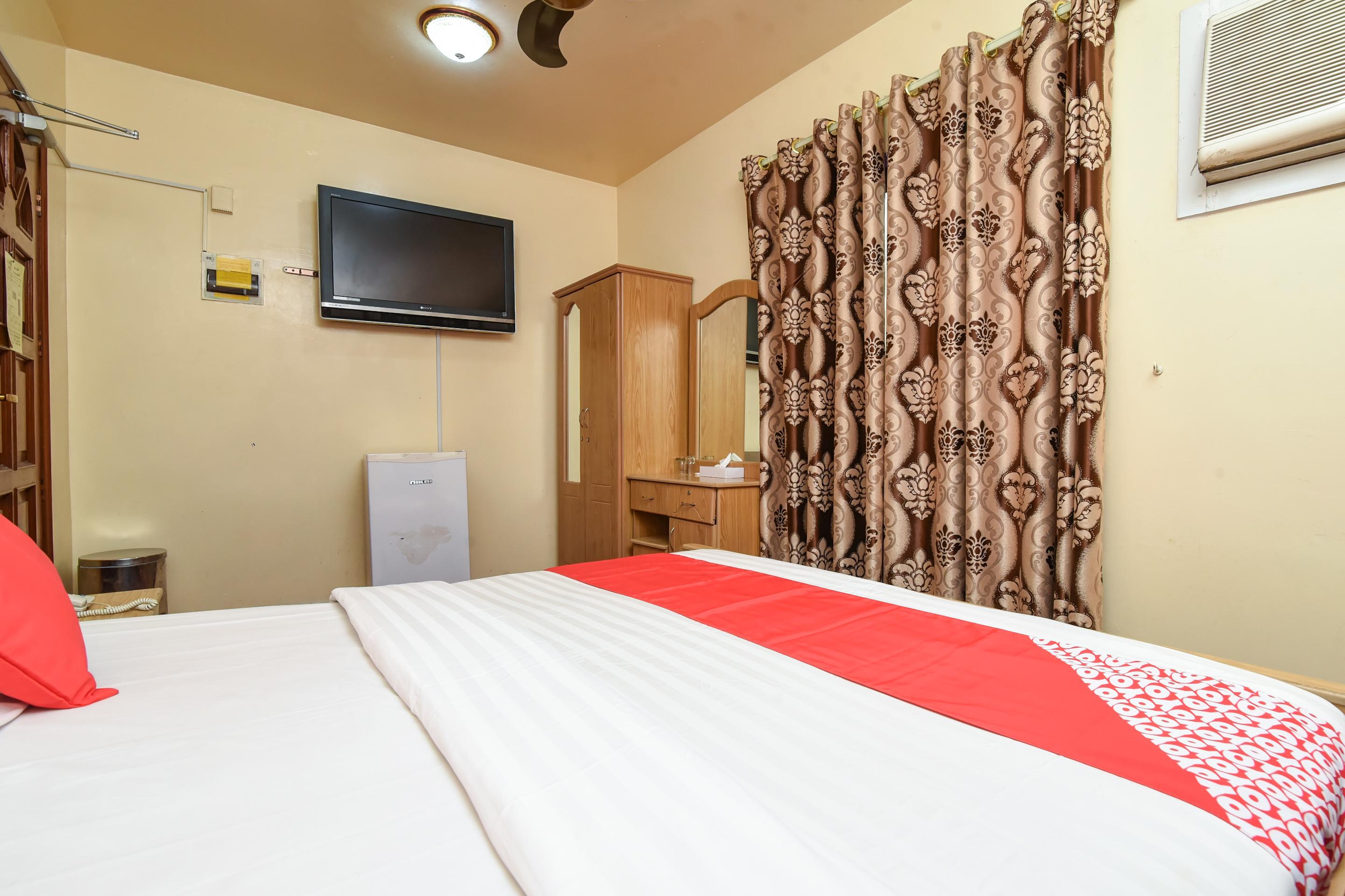 Oyo 157 Al Khaima Hotel Dubai Bagian luar foto