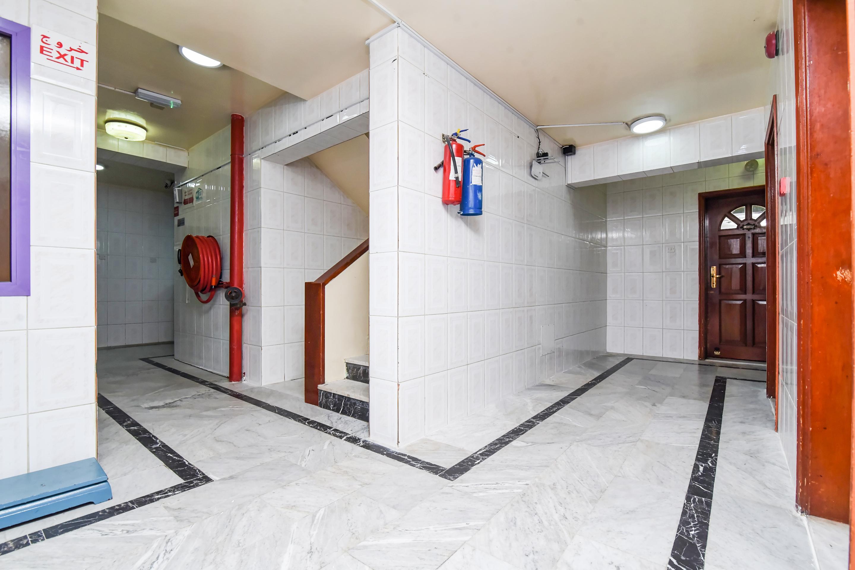 Oyo 157 Al Khaima Hotel Dubai Bagian luar foto